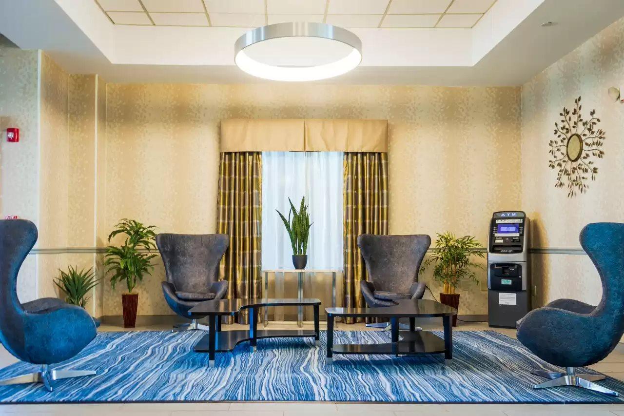 Comfort Inn & Suites Plainville-Foxboro Bagian luar foto